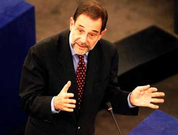 ΗΠΑ και ΕΕ σπεύδουν σε άρση των κυρώσεων κατά της Γιουγκοσλαβίας