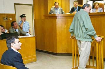 Aπό φωτογραφία αναγνώρισαν τον Λεσπέρογλου οι μάρτυρες