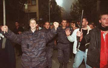 Δύο ιδιωτικοί τηλεοπτικοί σταθμοί του Βελιγραδίου υπό τον έλεγχο της αντιπολίτευσης