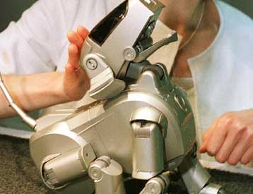 Το «φίλο» του Aibo ετοιμάζει η Sony