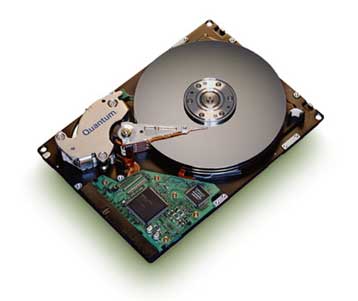 Η Maxtor εξαγοράζει το τμήμα κατασκευής σκληρών δίσκων της Quantum