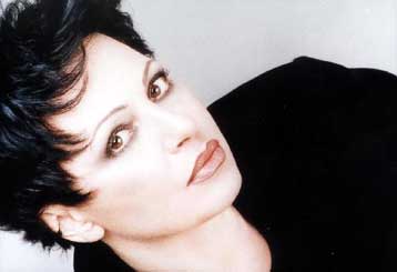 Η Χάρις Αλεξίου παρουσιάζει το νέο της δίσκο στο Μέγαρο Μουσικής