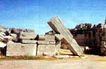 Αναστηλώνεται τμήμα του τείχους της αρχαίας Μεσσήνης