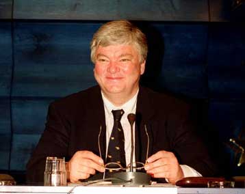 Με νέα κεφάλαια στηρίζουν οι ΗΠΑ την ανασυγκρότηση των Βαλκανίων<i>Συνάντηση του Συμφώνου Σταθερ