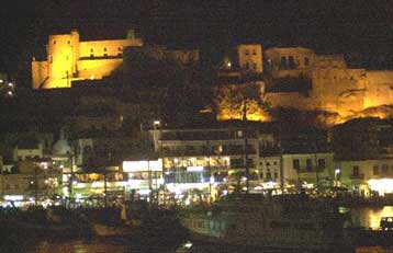 Διαμαρτυρία των κατοίκων της Νάξου για τις ακτοπλοϊκές συγκοινωνίες προς τις Κυκλάδες