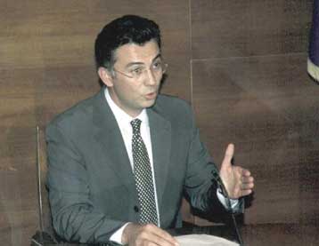 Οξείς χαρακτηρισμούς χρησιμοποιεί η ΝΔ για τις δηλώσεις Παπουτσή