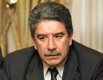 Καμία ανάμειξή του στις οικονομικές συναλλαγές των εφοπλιστών δεν αποδέχθηκε ο Σουμάκης