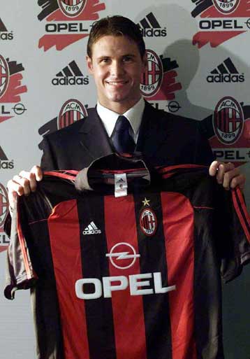 Εξι μήνες εκτός ο Ρεδόνδο