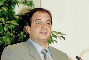 Η ΝΔ είναι η παράταξη του μεσαίου χώρου, επανέλαβε ο Καραμανλής με αφορμή την 26η επέτειο του κόμματ