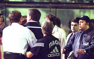 Βόμβα μολότοφ σε γραφεία συνδέσμου φιλάθλων του ΠΑΟΚ