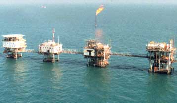 μέτρα για την καταπολέμηση του ράλι των καυσίμων <i> Συνεχίζεται η αύξηση των τιμών του πετρελα