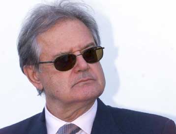 Ένταλμα σύλληψης για τον επικεφαλής της Minoan Flying Dolphins, Παντελή Σφηνιά