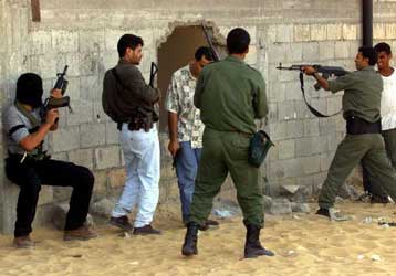 Αιφνίδια συμφωνία για κατάπαυση του πυρός στη Μέση Ανατολή<I>Όλοι ελπίζουν αυτήν τη φορά να διαρ