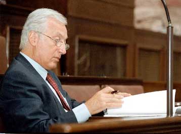 Δίκες «εξπρές» για τα φλέγοντα θέματα εθνικής σημασίας μελετά το υπουργείο Δικαιοσύνης