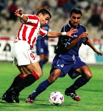 Ισόπαλη 2-2 η Χεέρενβεν με τον Αγιαξ – Δύο γκολ ο Μαχλάς