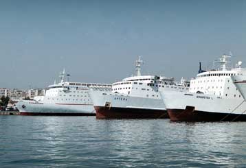 Δεν καταργείται το ΥΕΝ, δηλώνει ο Ρέππας <I>Απάντηση Παπουτσή σε ΕΕ</I>