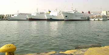 Τα έκτακτα δρομολόγια της Τρίτης ανακοίνωσε το ΥΕΝ