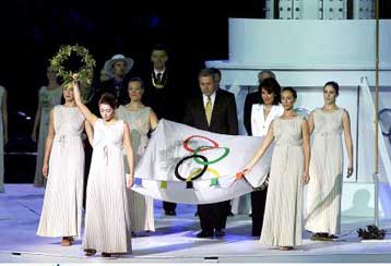 Σε ρυθμό σπριντ οι ετοιμασίες για το 2004