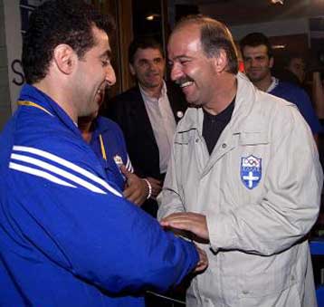 Αν η Αθήνα κάνει ό,τι και το Σίδνεϊ, θα αποτύχει