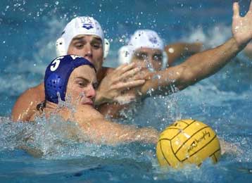 Χάλκινο οι Γιουγκοσλάβοι στο πόλο ανδρών  <i> Πέμπτη η Ιταλία</i>