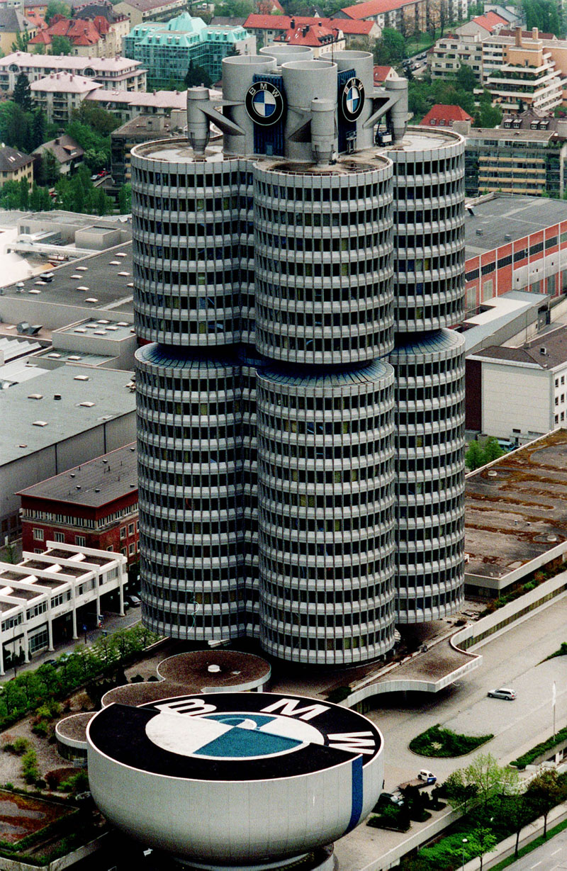 Σταθερό ενδιαφέρον της VW για τη BMW