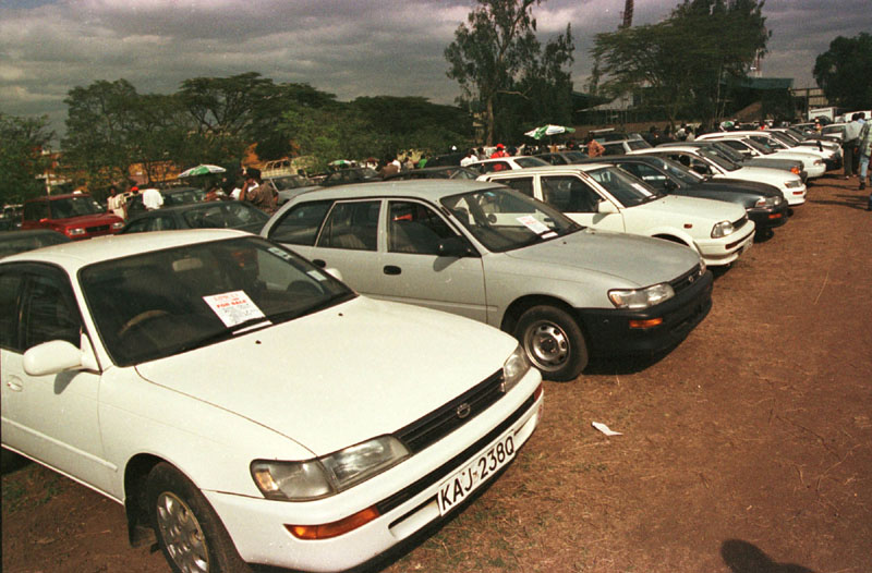 Προβλέψεις για άνοδο των πωλήσεων το 2000