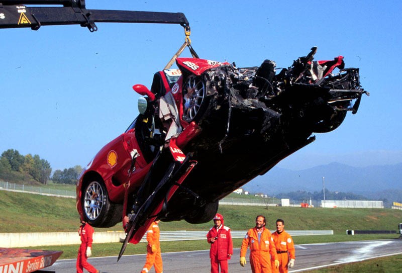 Formula 1: Θανατηφόρο δυστύχημα επισκίασε τους εορτασμούς της Ferrari