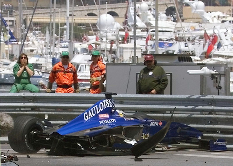 Formula 1: Νέους κανονισμούς αποφάσισε η FIA για το 2001