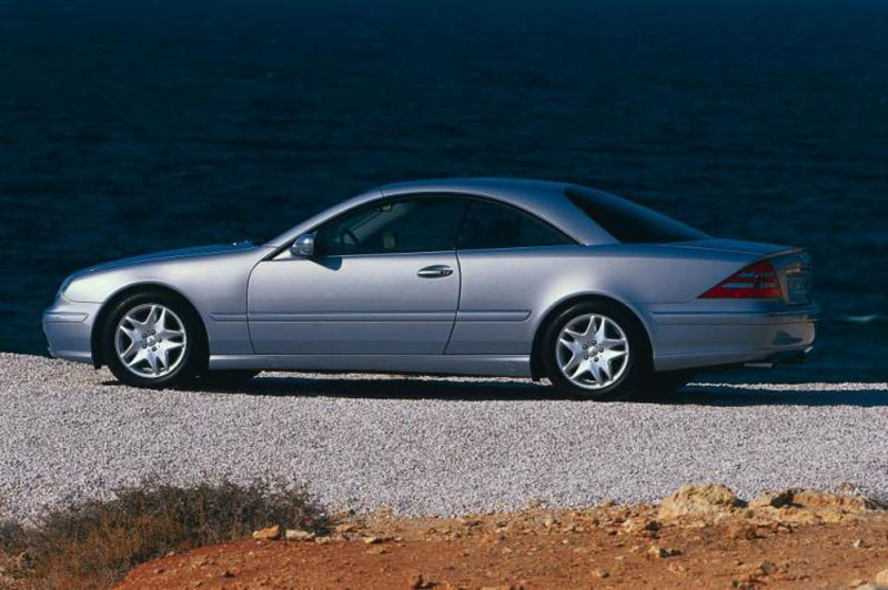 Αποσύρεται η Mercedes-Benz από την Έκθεση Πολυτελών Αυτοκινήτων