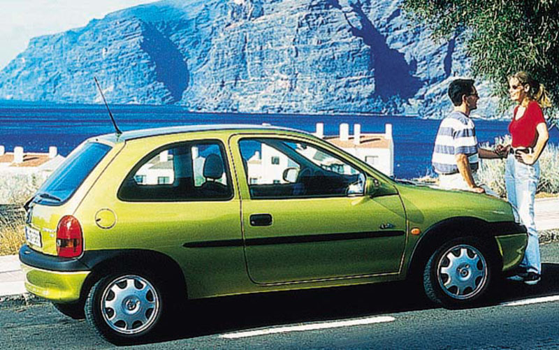 Επιβεβαιώθηκε από την GM η ανάκληση 1,3 εκατ. Opel Corsa