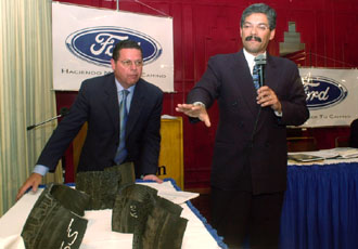 «Ακριβά» πλήρωσε η Ford την ανάκληση της Firestone