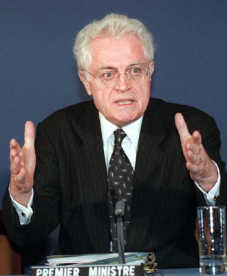 Ανοίγει ο δρόμος για πειράματα σε έμβρυα και στη Γαλλία