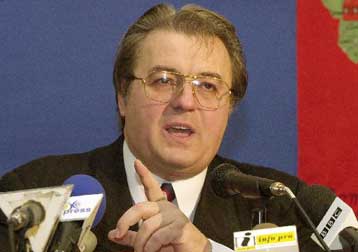 Προβάδισμα στον Ιλιέσκου δίνουν τα τελικά αποτελέσματα των εκλογών στη Ρουμανία