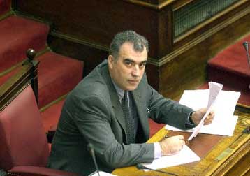 Σκληρή απάντηση Ρέππα στους ισχυρισμούς Καραμανλή περί κουρασμένης κυβέρνησης