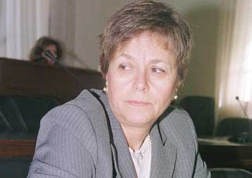 Δεν σχετίζεται με τη νόσο των «τρελών αγελάδων» το κρούσμα στην Ήπειρο, δηλώνει η υφυπουργός Υγείας