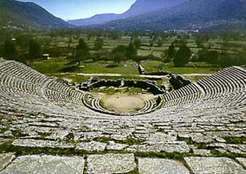 Λυόμενο θέατρο στον αρχαιολογικό χώρο της Δωδώνης
