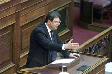 Εξήντα ένας βουλευτές ρωτούν τον υπουργό Μεταφορών για το μέλλον της Ολυμπιακής