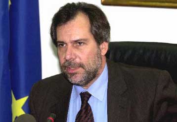 Περιβαλλοντικά προβλήματα ρυθμίζει το νομοσχέδιο για την ανέλκυση ναυαγίων – Μία ακόμη βλάβη σε πλοί