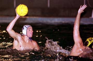 Ο Ολυμπιακός νίκησε με 13-7 τη Γλυφάδα στο ντέρμπι της πρεμιέρας της Α1 ανδρών – Αποτελέσματα