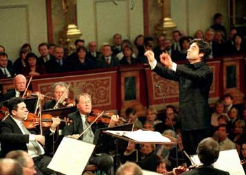 Οι άνδρες «ακούν» με το αριστερό ημισφαίριο του εγκεφάλου, ενώ οι γυναίκες και με τα δύο