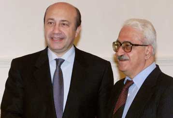 Ιβανόφ και Αζίζ συζητούν για την άρση των κυρώσεων κατά του Ιράκ