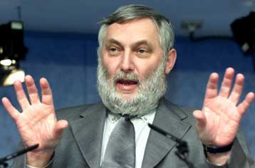 Απαγόρευση των ζωικών αλεύρων στην κτηνοτροφία προτείνει η ΕΕ