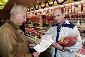 Έκτακτη συνεδρίαση του υπ. Γεωργίας για τη σπογγώδη εγκεφαλοπάθεια – Απαγόρευση των ζωικών αλεύρων σ