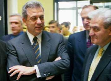 Αυτόνομος και αυτοδημιούργητος δηλώνει ο δήμαρχος Αθηναίων – Δεν πάει στο Δήμο η Γ.Αγγελοπούλου