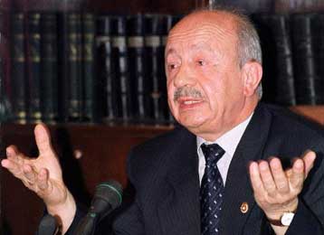 Έκκληση για τερματισμό της απεργίας πείνας των κρατουμένων απηύθυνε ο Τούρκος υπουργός Δικαιοσύνης