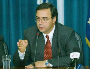 Νομοσχέδιο για τη σύνδεση έρευνας – παραγωγής προωθεί το υπουργείο Ανάπτυξης