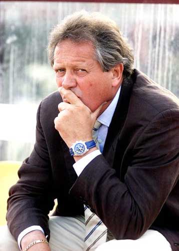 Χωρίς προπονητή κινδυνεύει να μείνει ξανά η Ομόνοια