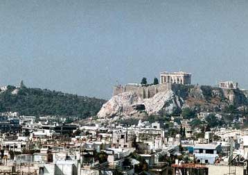 Ευθύνη της Τοπικής Αυτοδιοίκησης η αποκαθήλωση των διαφημιστικών πινακίδων, δηλώνει ο Λαλιώτης