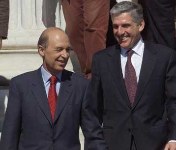 Συνάντηση Σημίτη – Παπαντωνίου για ΧΑΑ, διαρθρωτικές και Ολυμπιακή το πρωί της Τρίτης