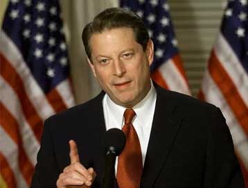 Ανακριβή και ημιτελή τα αποτελέσματα της Φλόριντα, εμμένει ο Γκορ